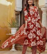 women floral printed pleated  cotton kurta with trousers & with dupatta