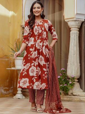 women floral printed pleated  cotton kurta with trousers & with dupatta 6