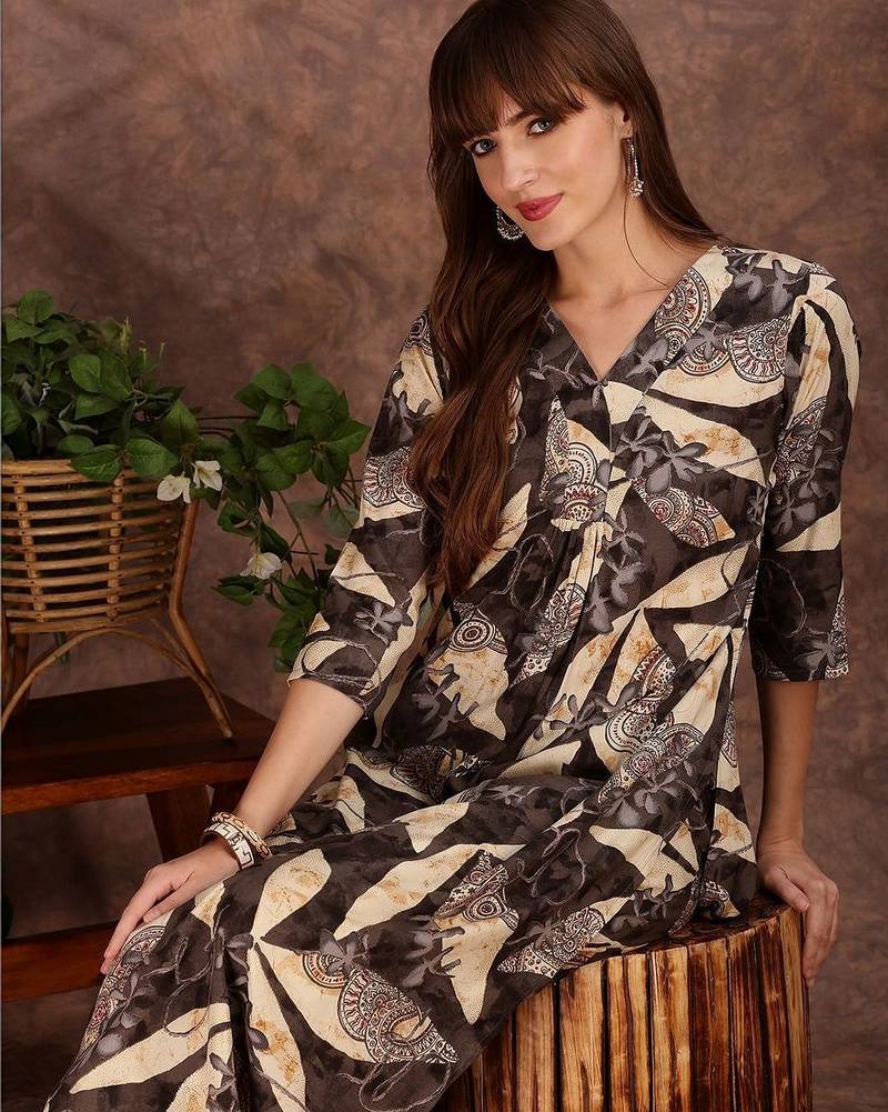 women ethnic motifs printed regular kurta with palazzos