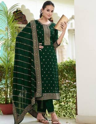 embroidered sequinned straight kurta with trousers & dupatta 6
