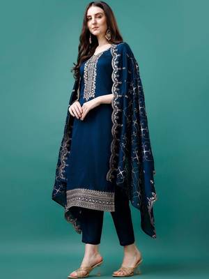 women ethnic motifs embroidered regular thread work kurta with trousers & with dupatta 7