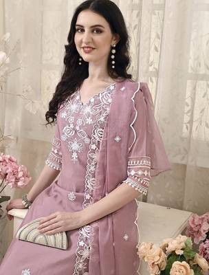 floral embroidered v neck chanderi cotton kurta with trousers & dupatta 6