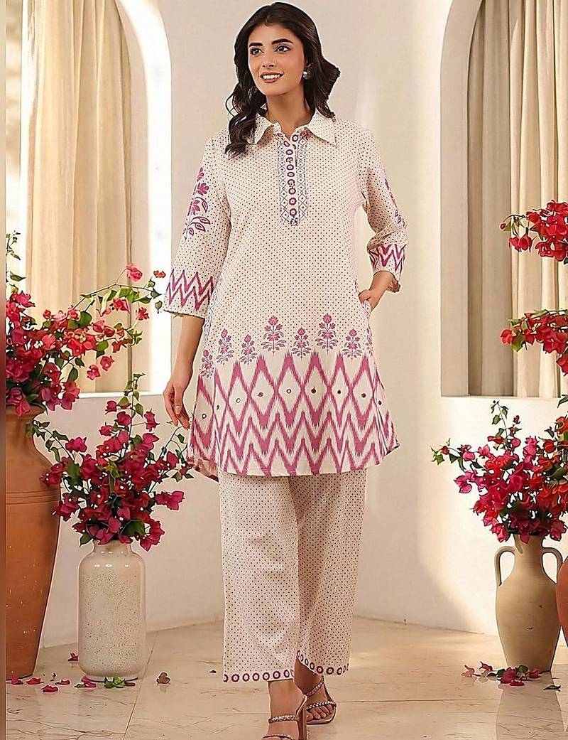 women ethnic motifs printed regular  cotton kurta with palazzos