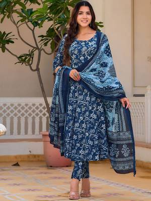 women floral printed cotton anarkali kurta with trousers & dupatta 6