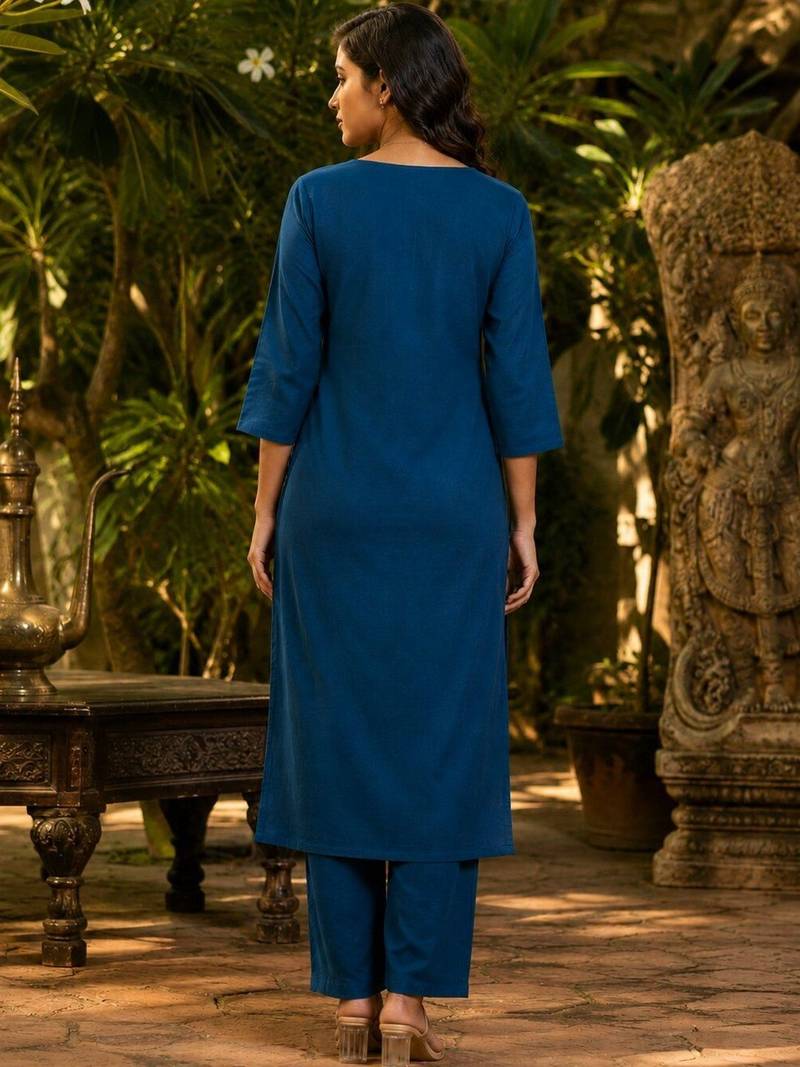 women ethnic motifs embroidered regular thread work kurta with trousers & with dupatta