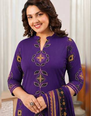 women ethnic motifs printed regular  cotton kurta with palazzos & with dupatta 3