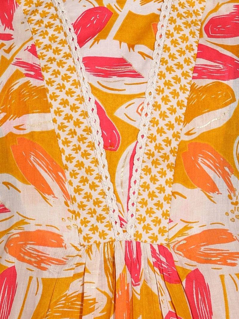 women floral printed  cotton kurta with trousers & with dupatta