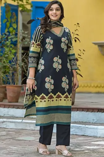 women floral printed sequinned  cotton kurta with trousers & with dupatta