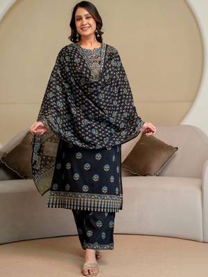 women ethnic motifs embroidered beads and stones  cotton kurta with palazzos & with dupatta 7
