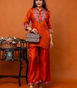 women floral embroidered regular thread work kurta with palazzos