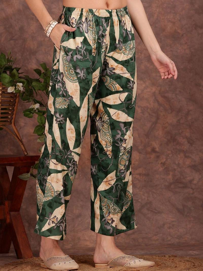 women ethnic motifs printed regular kurta with palazzos