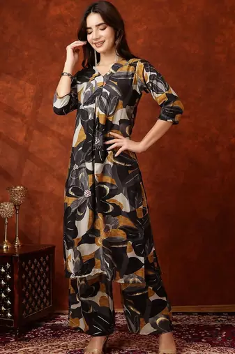 women floral printed regular kurta with palazzos