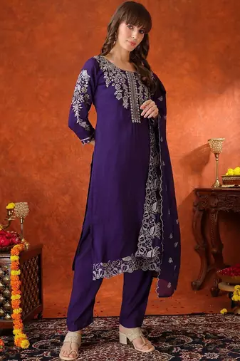 women floral embroidered regular thread work chanderi cotton kurta with trousers & with dupatta