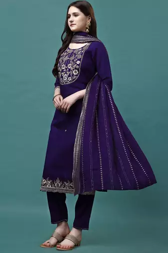 embroidered round neck zari chanderi silk kurta with trousers & dupatta