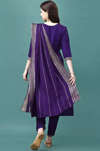 embroidered round neck zari chanderi silk kurta with trousers & dupatta