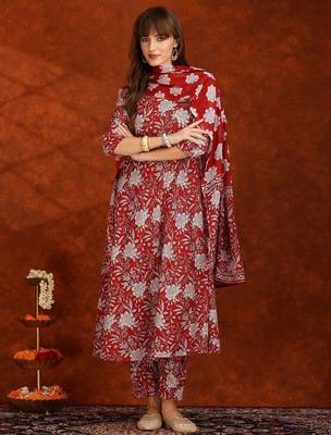 women floral printed  cotton a-line kurta with trouser & dupatta 5
