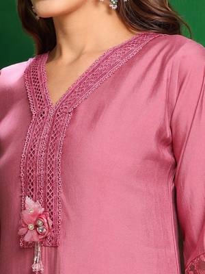 women floral solid kurta with trouser & dupatta 2