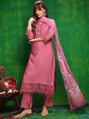 women floral solid kurta with trouser & dupatta 5