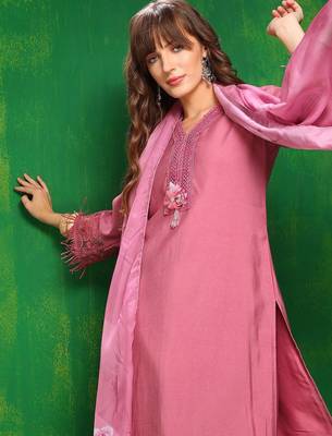 women floral solid kurta with trouser & dupatta 7