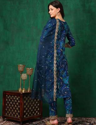 women floral embroidered kurta with trousers & dupatta 5