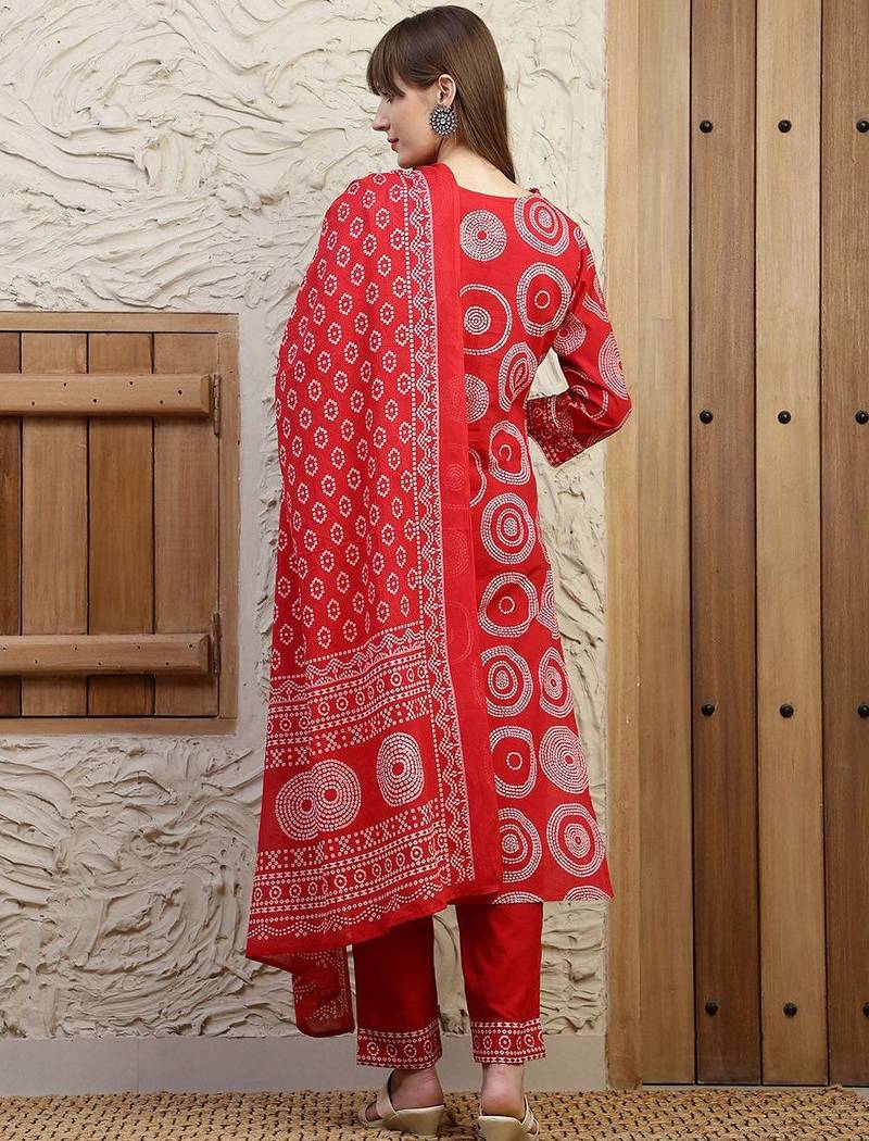 women bandhani embroidered regular thread work  cotton kurta with trousers & with dupatta