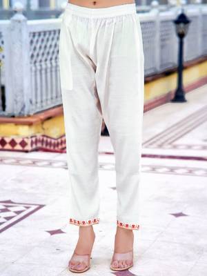 floral embroidered regular chanderi cotton kurta with trousers with dupatta 7
