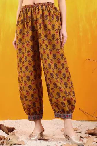 women ethnic motifs printed regular kurta with patiala & with dupatta