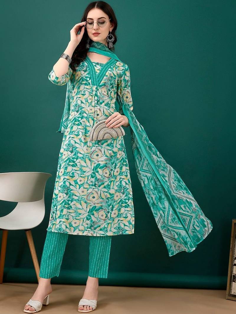 women floral printed regular  cotton kurta with trousers & with dupatta