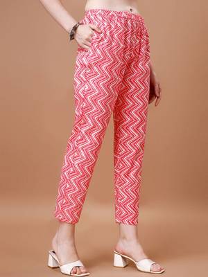 floral printed thread workkurta with trousers & dupatta 7