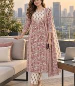 women floral printed regular  cotton kurta with trousers & with dupatta