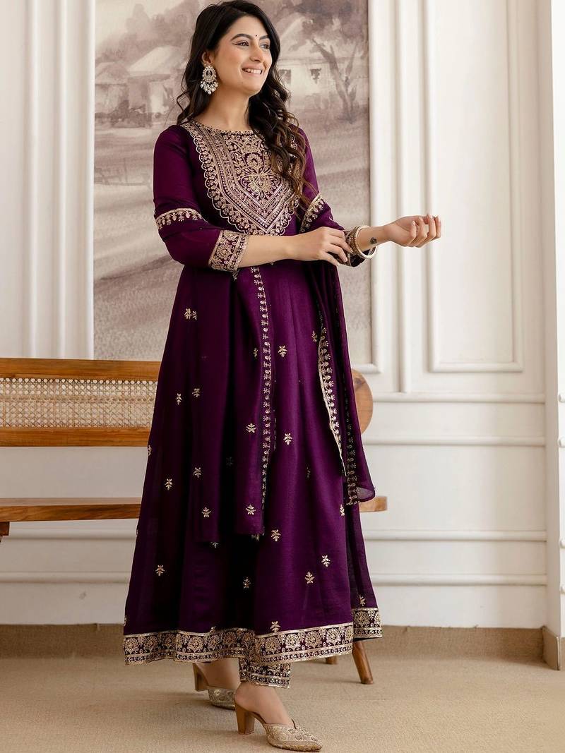 women ethnic motifs embroidered regular  silk kurta with trousers & with dupatta