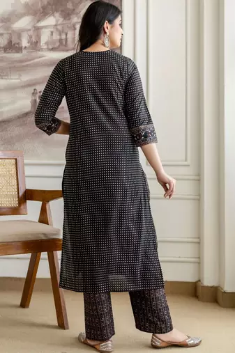 women ethnic motifs printed regular sequinned  cotton kurta with trousers & with dupatta