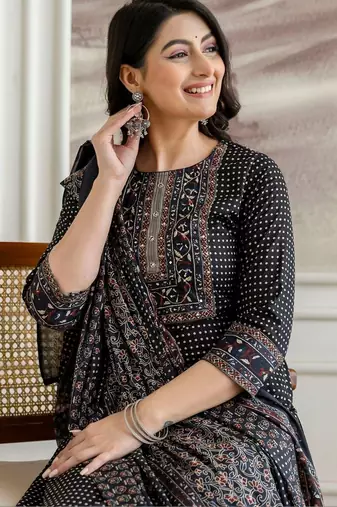 women ethnic motifs printed regular sequinned  cotton kurta with trousers & with dupatta