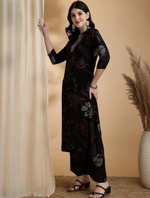 women floral printed regular sequinned a-line kurta with palazzos 3