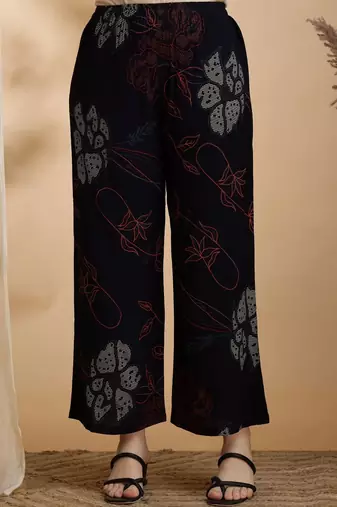 women floral printed regular sequinned a-line kurta with palazzos