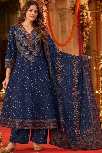 women ethnic motifs printed regular  cotton kurta with palazzos & with dupatta