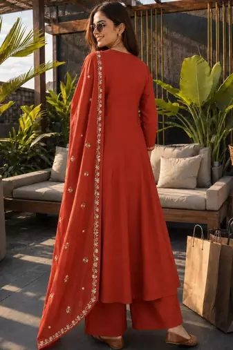women floral embroidered thread work cotton kurta with palazzos & dupatta