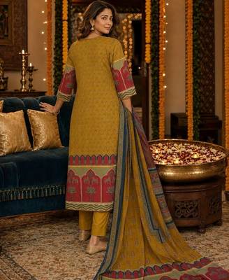 women ethnic motifs printed regular  cotton kurta with trousers & with dupatta 2