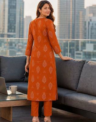 women ethnic  cotton kurta with trousers & with dupatta 3