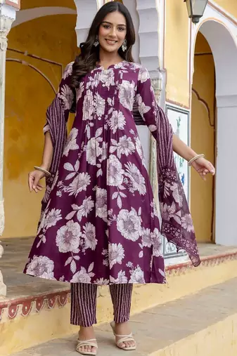 women floral printed pleated  cotton kurta with trousers & with dupatta