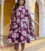 women floral printed pleated  cotton kurta with trousers & with dupatta