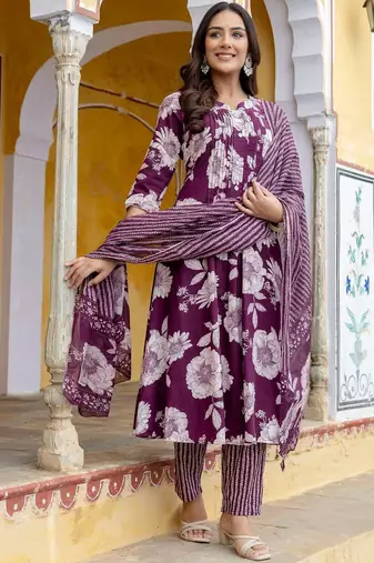 women floral printed pleated  cotton kurta with trousers & with dupatta