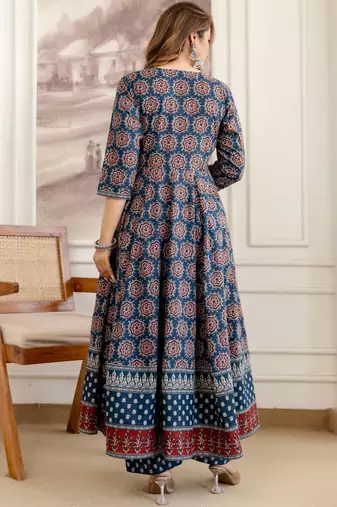 women ethnic motifs printed empire sequinned  cotton kurta with trousers & with dupatta