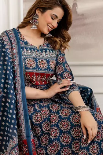 women ethnic motifs printed empire sequinned  cotton kurta with trousers & with dupatta