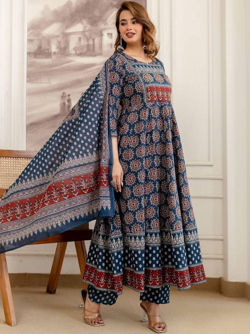 women ethnic motifs printed empire sequinned  cotton kurta with trousers & with dupatta