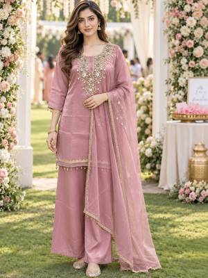 women ethnic motifs embroidered regular mirror work kurta with palazzos & with dupatta 1