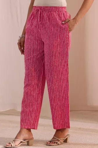 women ethnic motifs printed regular kurta with trousers & with dupatta