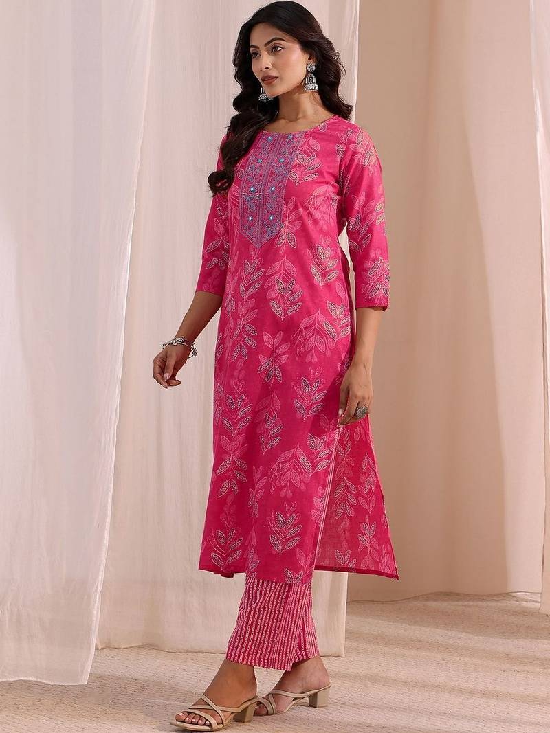 women ethnic motifs printed regular kurta with trousers & with dupatta