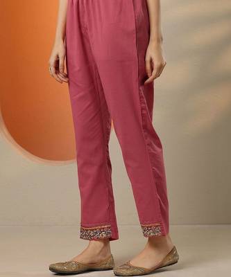 women floral embroidered regular thread work kurta with trousers & with dupatta 5