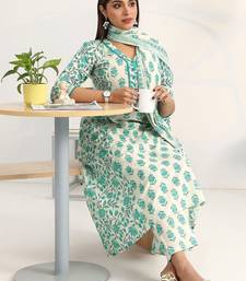 women floral printed regular cotton blend kurta with trousers & with dupatta